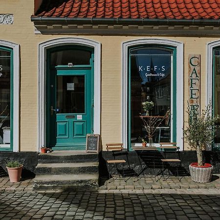 Kefs Guesthouse & Cafe Aeroskobing Exterior photo